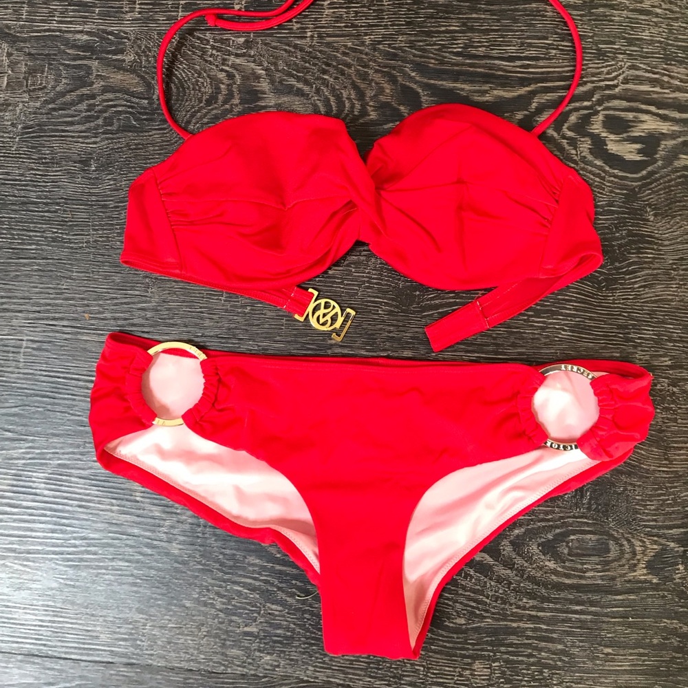 Swim suit